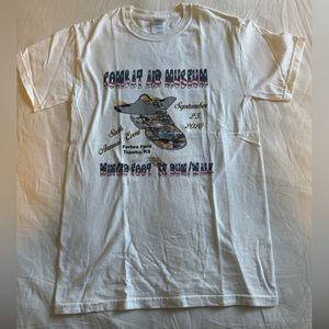 COMBAT AIR MUSEUM USED T-SHIRT STAINED